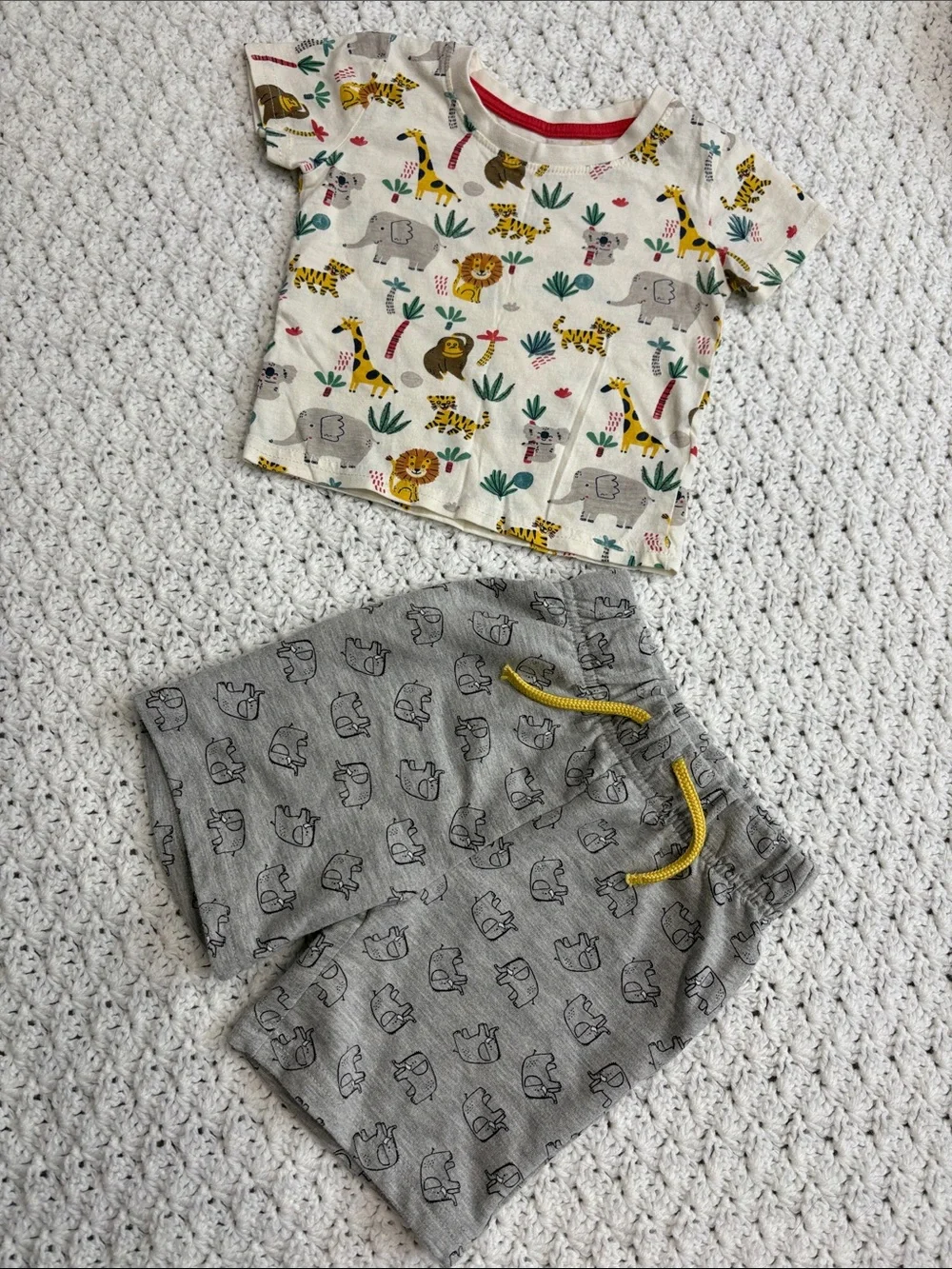 Primark Kids Safari Animal Fun Print Colorful Cotton Top & Gray Shorts Boy Set !